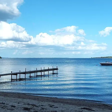 4 Person In Aabenraa-by Traum *